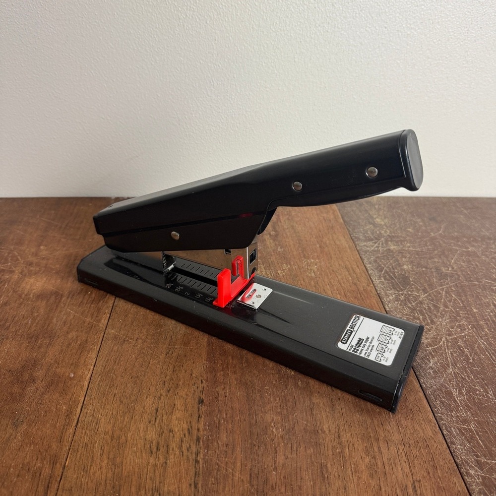 Stanley Bostitch‎ Heavy Duty Stapler Model B310HDS with staples WORKS